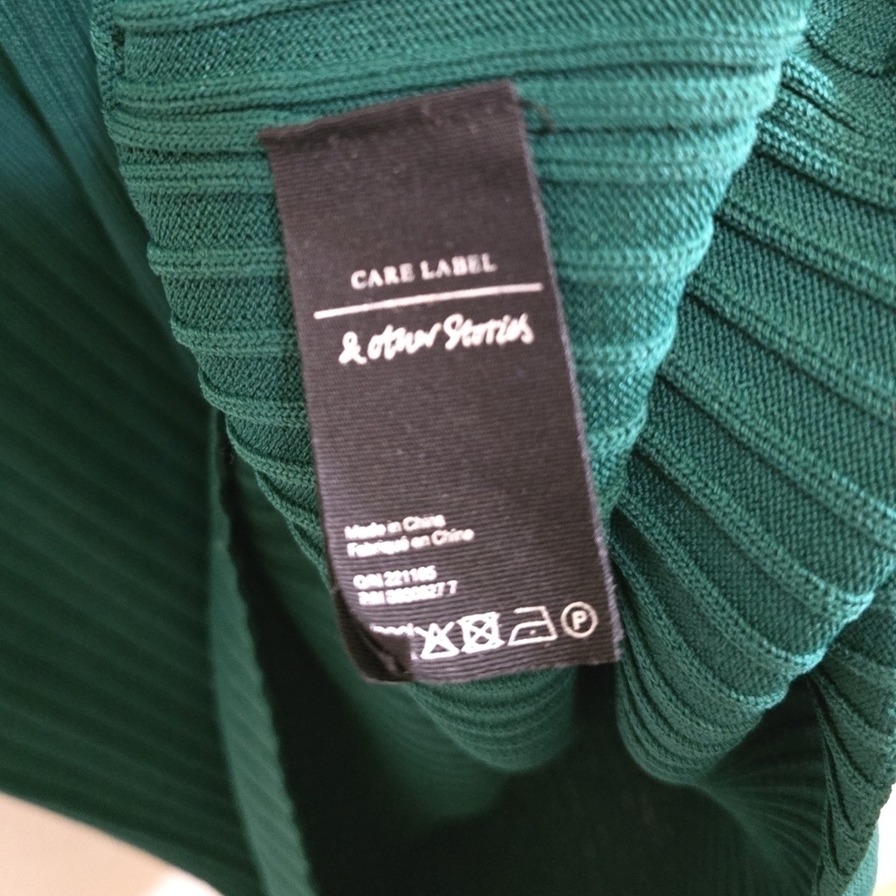 & Other Stories Green Fitted Rib Knit Midi Dress Puff Short Sleeve Medium - Picture 7 of 8